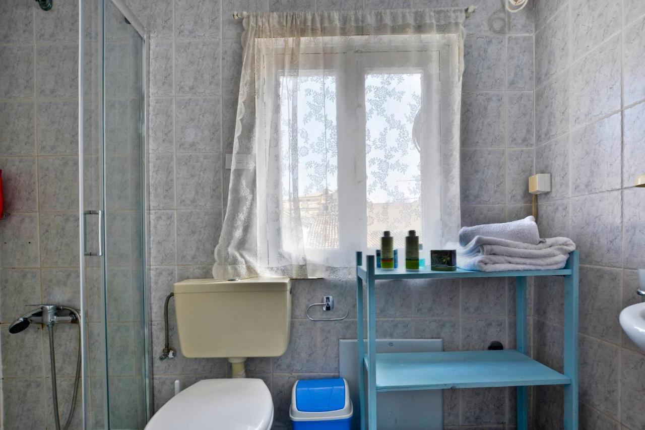 Simons Nest Apartment Corfu  ภายนอก รูปภาพ